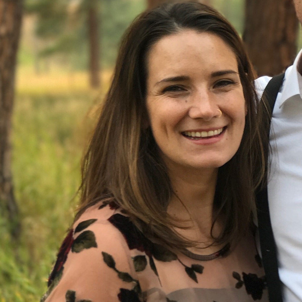 Meet your Posher, Dominique